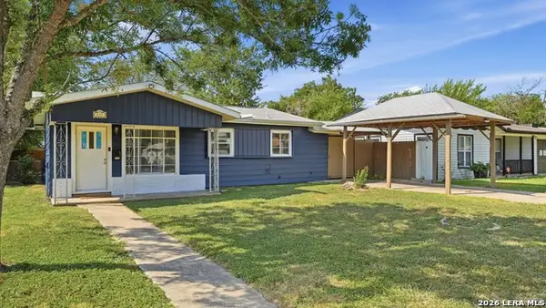 222 Laurelwood Dr, San Antonio, TX 78213