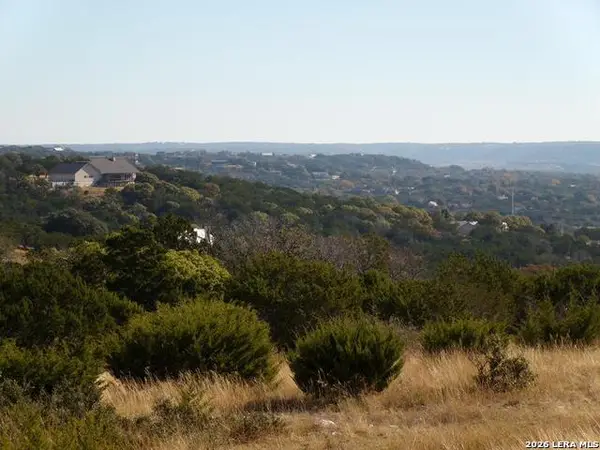 196 Las Brisas, Kerrville, TX 78028
