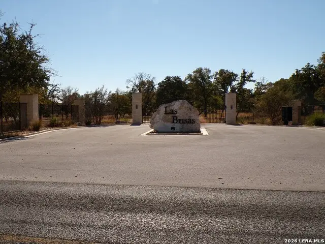 196 Las Brisas, Kerrville, TX 78028 - #3