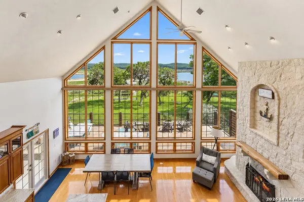 275 Lookout Dr, Lakehills, TX 78063