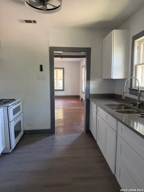 1508 Grant Ave, San Antonio, TX 78201 - #3