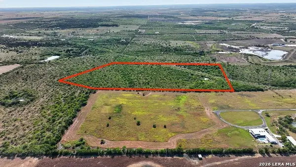 500 Cantu Xing, Seguin, TX 78155
