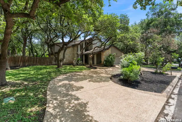 415 Woodway Forest Dr, San Antonio, TX 78216 - #2