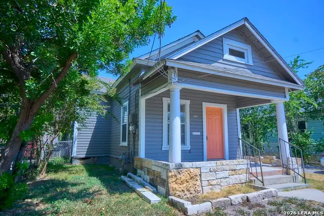 439 E Mitchell St, San Antonio, TX 78210 - #3
