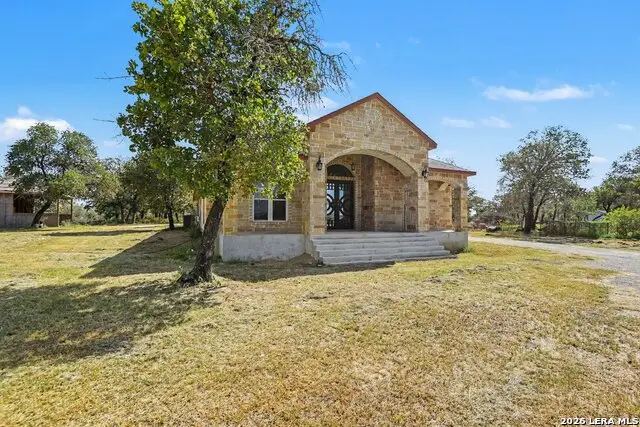 420 Highlands Loop, Poteet, TX 78065 - #2