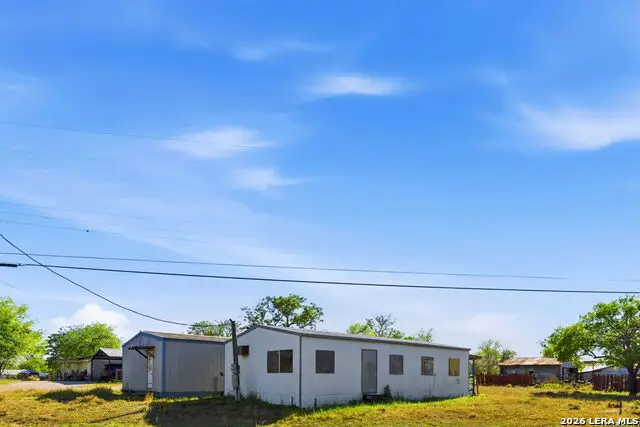 673 School, Poteet, TX 78065 - #1