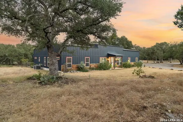 105 Dillard Lane, Bergheim, TX 78004