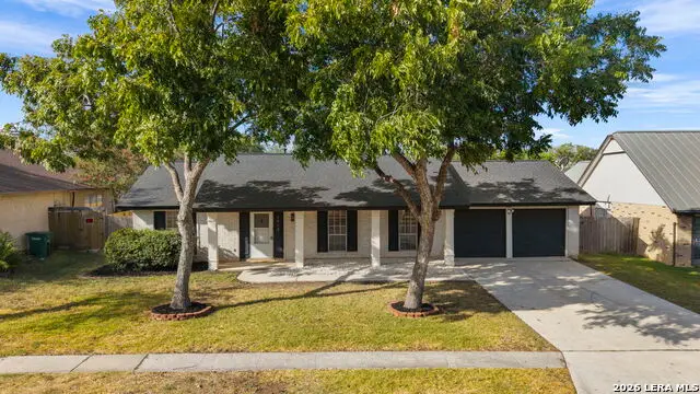 5818 Burgoyne St, San Antonio, TX 78233 - #1