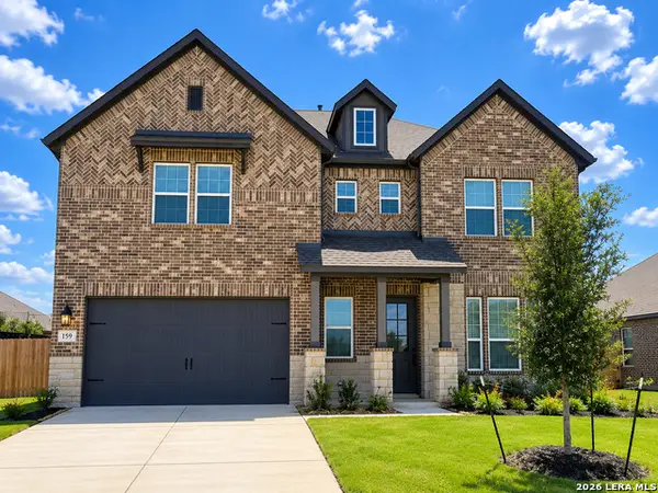 159 Azalea Aly, Castroville, TX 78009