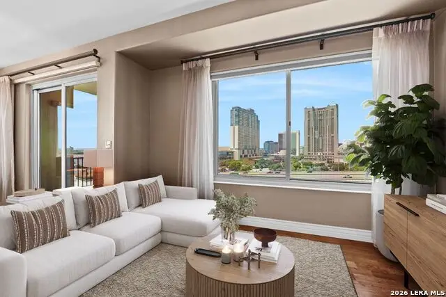 215 Center St #807, San Antonio, TX 78202 - #1