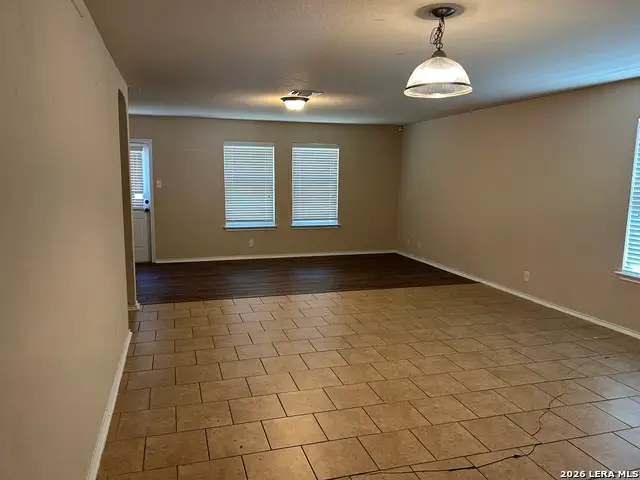 3518 Glacier Lk, San Antonio, TX 78222 - #2