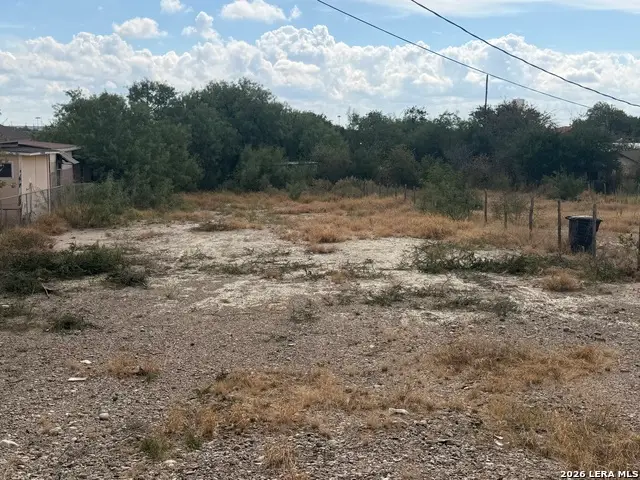 1780 Calle Ginebra, Eagle Pass, TX 78852 - #2