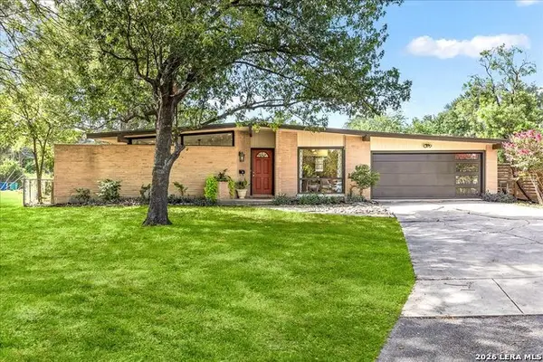 8304 Laurelhurst Dr, San Antonio, TX 78209