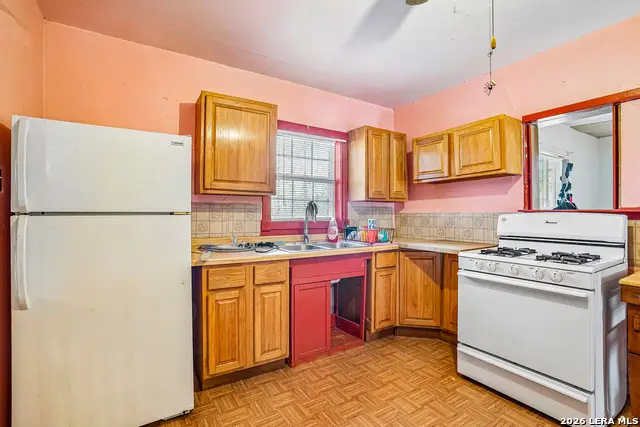 1402 Hermine, San Antonio, TX 78201 - #3