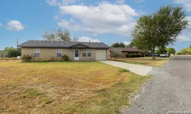 2832 County Road 1129, Pearsall, TX 78061 - #2