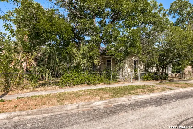 1825 N Palmetto, San Antonio, TX 78208 - #2