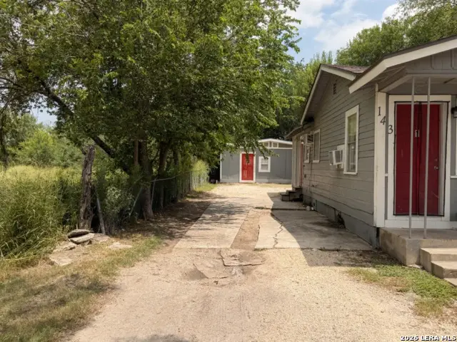 1431 Cantrell Dr, San Antonio, TX 78221 - #3