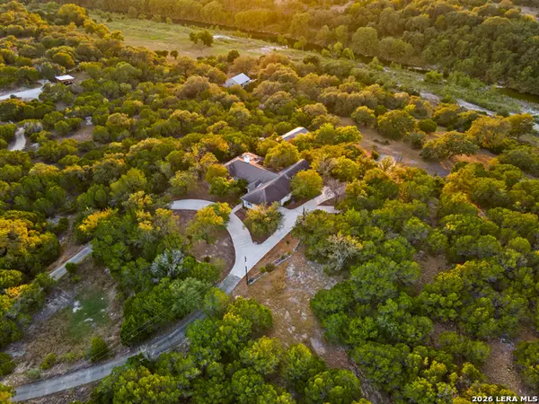 1258 River Bluff Cir, Pipe Creek, TX 78063