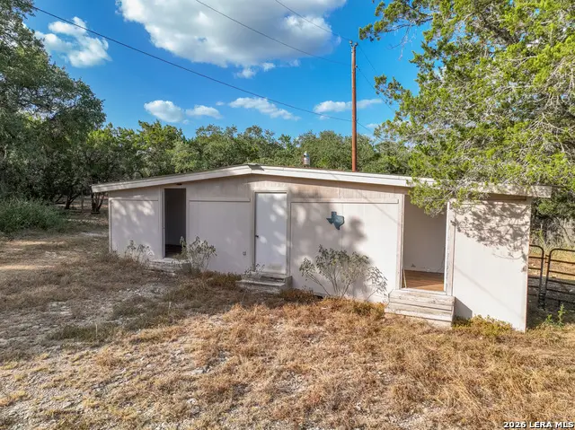 315 Private Road 235, Hondo, TX 78861 - #3