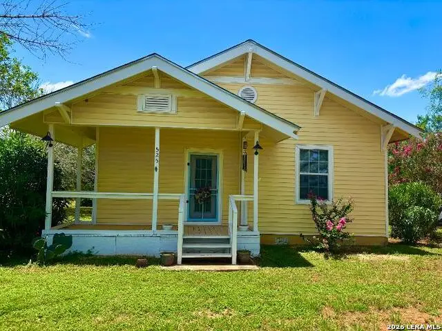 525 Parkfield Dr, Pleasanton, TX 78064 - #1