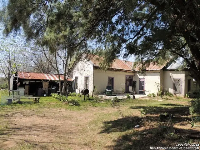21805 Senior Rd, Von Ormy, TX 78073 - #2