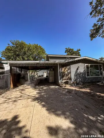 227 Shrine, San Antonio, TX 78221