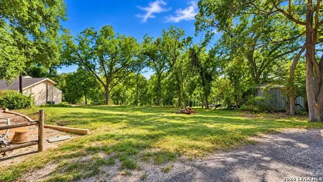2152 Valley Dr, Canyon Lake, TX 78133 - #3