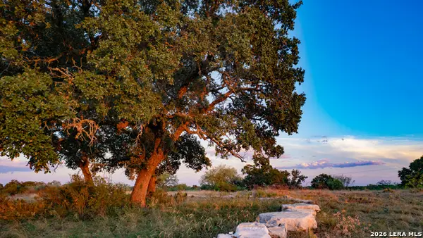 209 Rocky Hollow Rd, San Saba, TX 76877