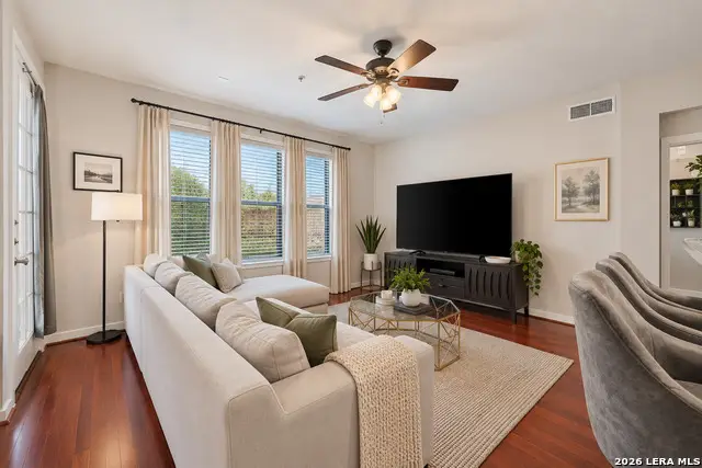 7342 Oak Manor Dr #1102, San Antonio, TX 78229 - #3