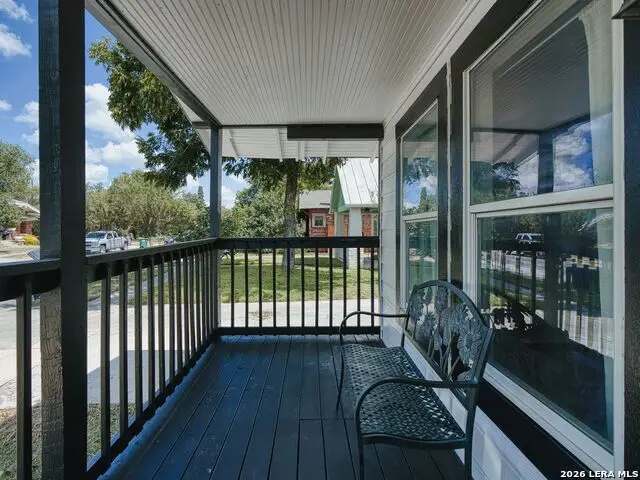 1122 W Craig Place, San Antonio, TX 78201 - #3