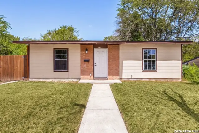 135 Trudell Dr, San Antonio, TX 78213 - #2