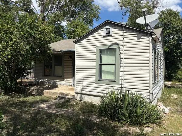 1935 Lamar St, San Antonio, TX 78202