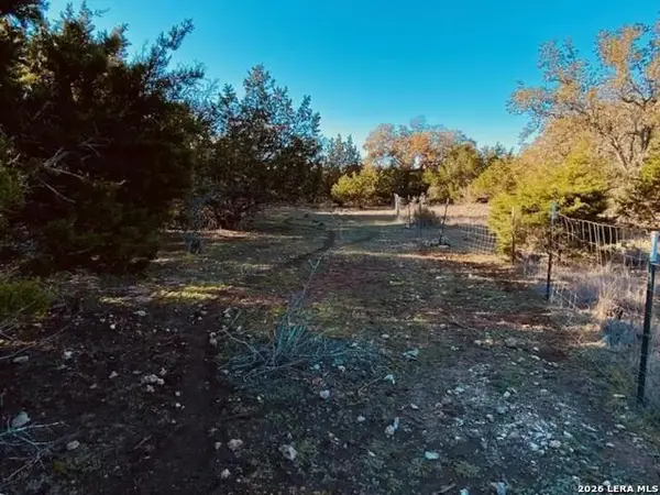 14 Rust Ln, Boerne, TX 78006