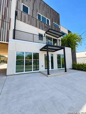 2619 S Flores St #5, San Antonio, TX 78204