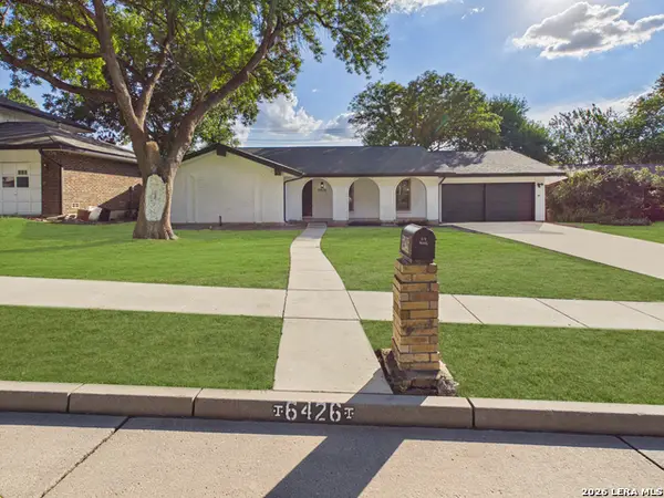 6426 Handsome Lake Dr, Leon Valley, TX 78238
