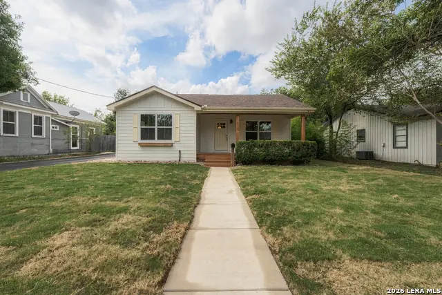 530 Avenue A, New Braunfels, TX 78130 - #1