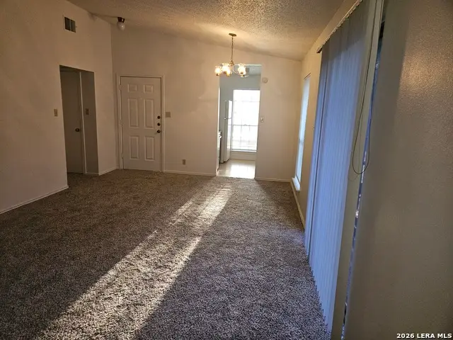 5319 Ashbury Dr, San Antonio, TX 78250 - #2