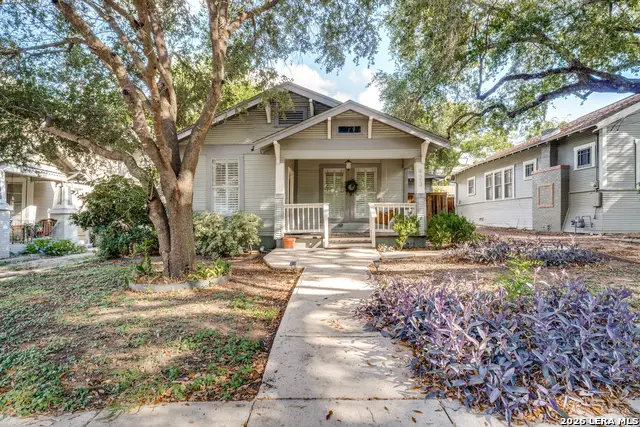 423 Queen Anne Ct, San Antonio, TX 78209 - #1