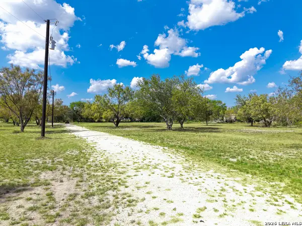 HWY 55 Pvt, Uvalde, TX 78801