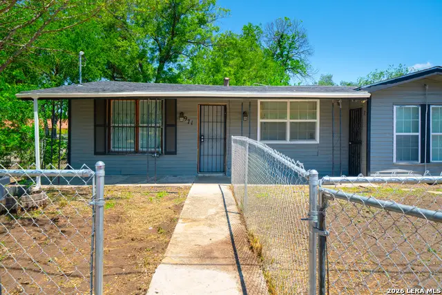 971 Chalmers Ave, San Antonio, TX 78211 - #3