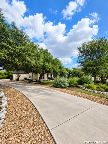 462 Suncrest Dr, New Braunfels, TX 78132 - #2