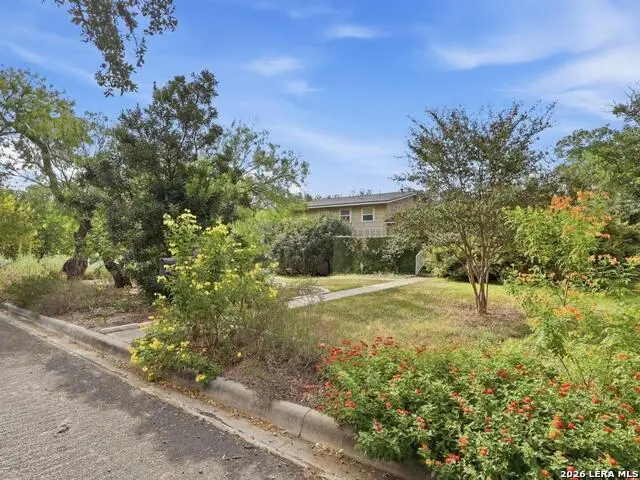1102 Haltown Dr, San Antonio, TX 78213 - #3