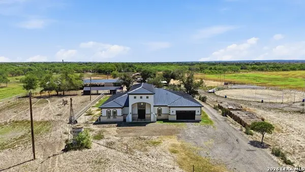 14906 Somerset, Von Ormy, TX 78073