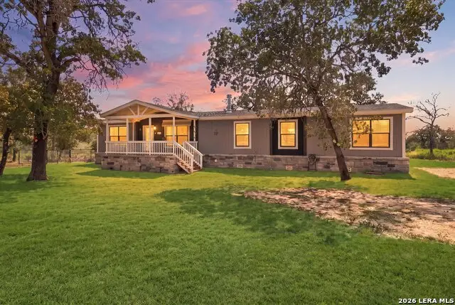 152 Syrah St, La Vernia, TX 78121 - #1