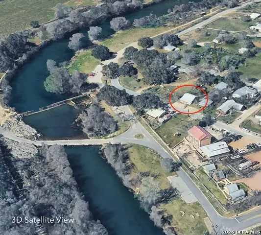 11 Main St, Blanco, TX 78606 - #3