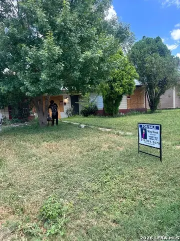135 Savannah Dr, San Antonio, TX 78213