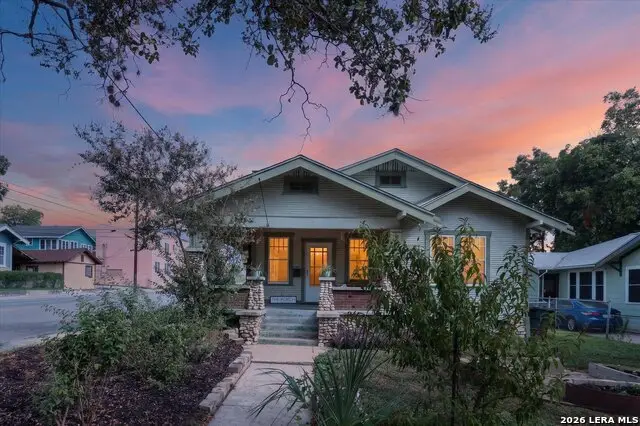 1039 W Russell Pl, San Antonio, TX 78212 - #1