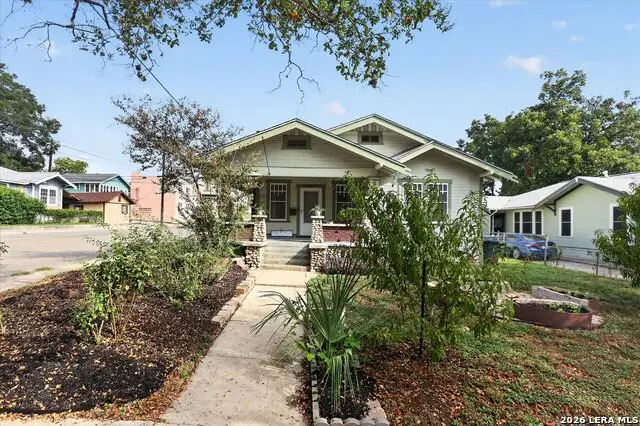 1039 W Russell Pl, San Antonio, TX 78212 - #3