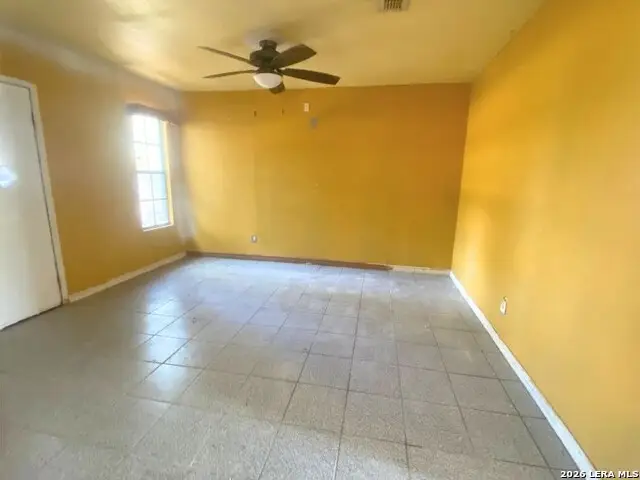 402 Ramon St, Del Rio, TX 78840 - #3