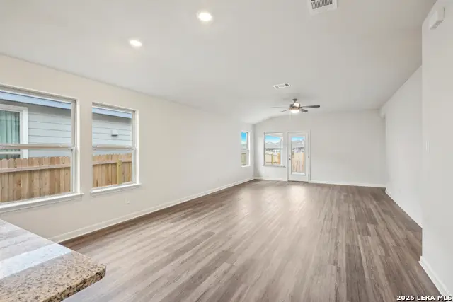 2940 Junction Bay Blank, Converse, TX 78109 - #3